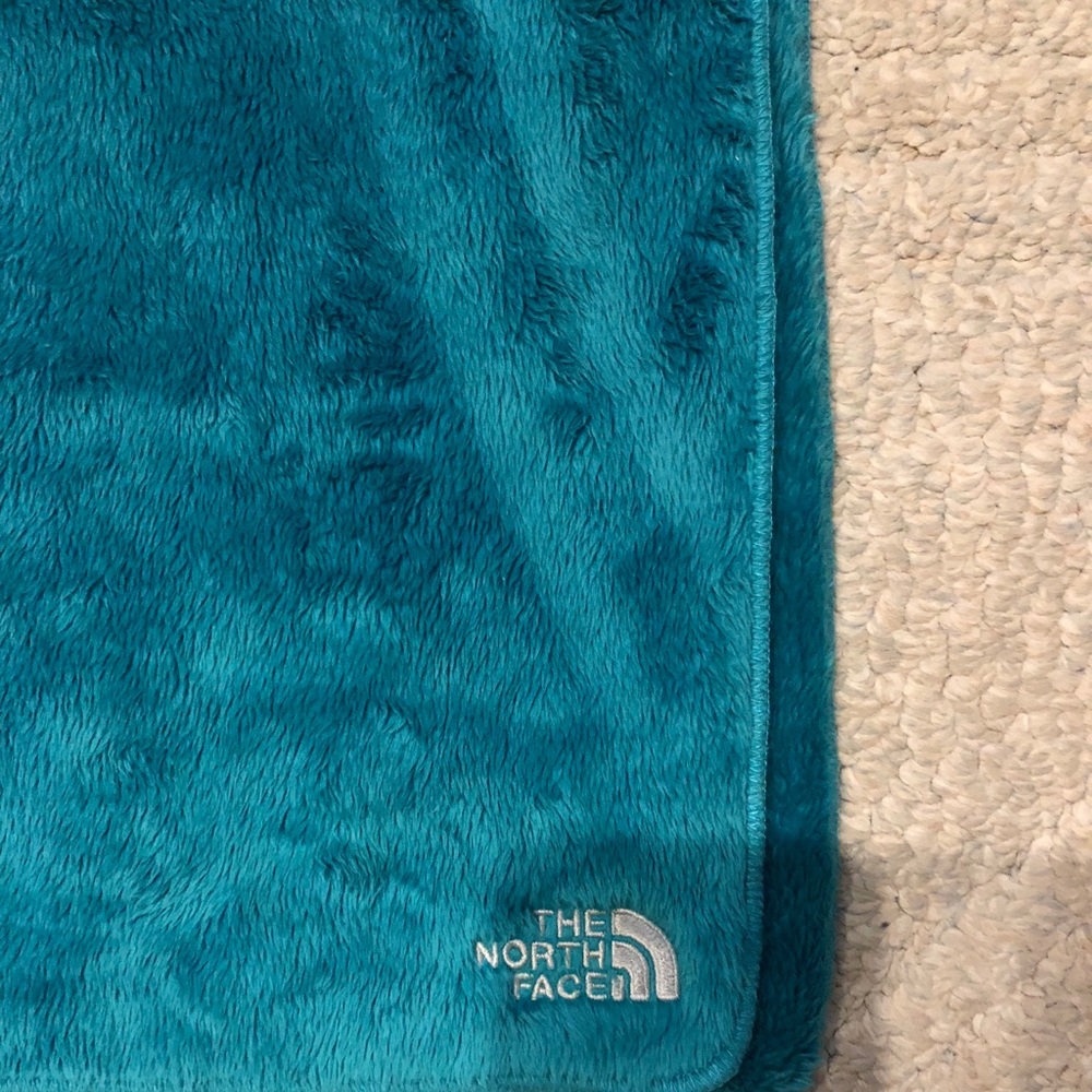 The NorthFace Velour Scarf